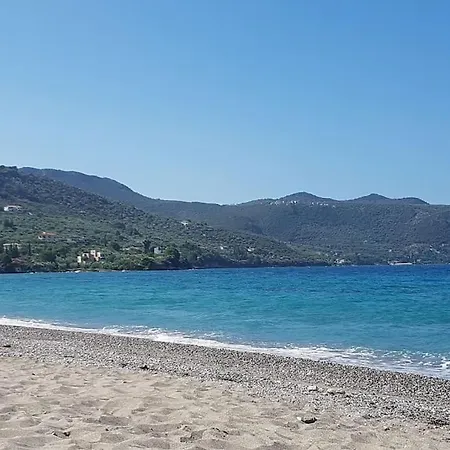 בית נופש Spacious Retreat *