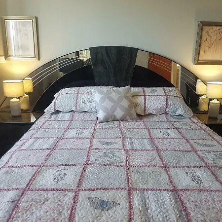בית נופש Spacious Retreat Sotirianika