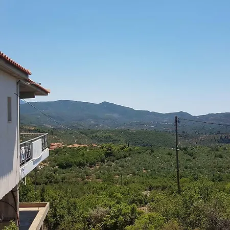 Spacious Retreat Sotirianika